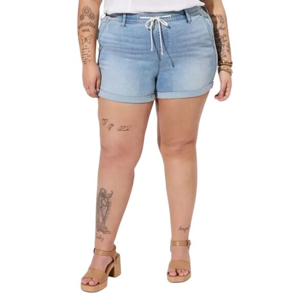 Torrid 3.5 Inch Pull-On Weekend Super Soft Mid-Rise Short size 4 4x - Picture 1 of 6